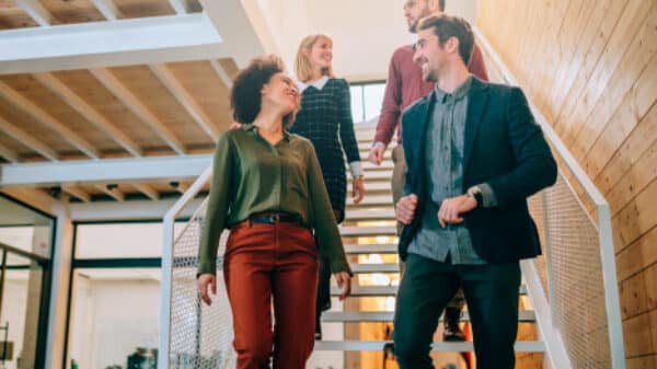 Adopta una estrategia Employee Experience: pilares y metodología de Prodware para transformar las organizaciones