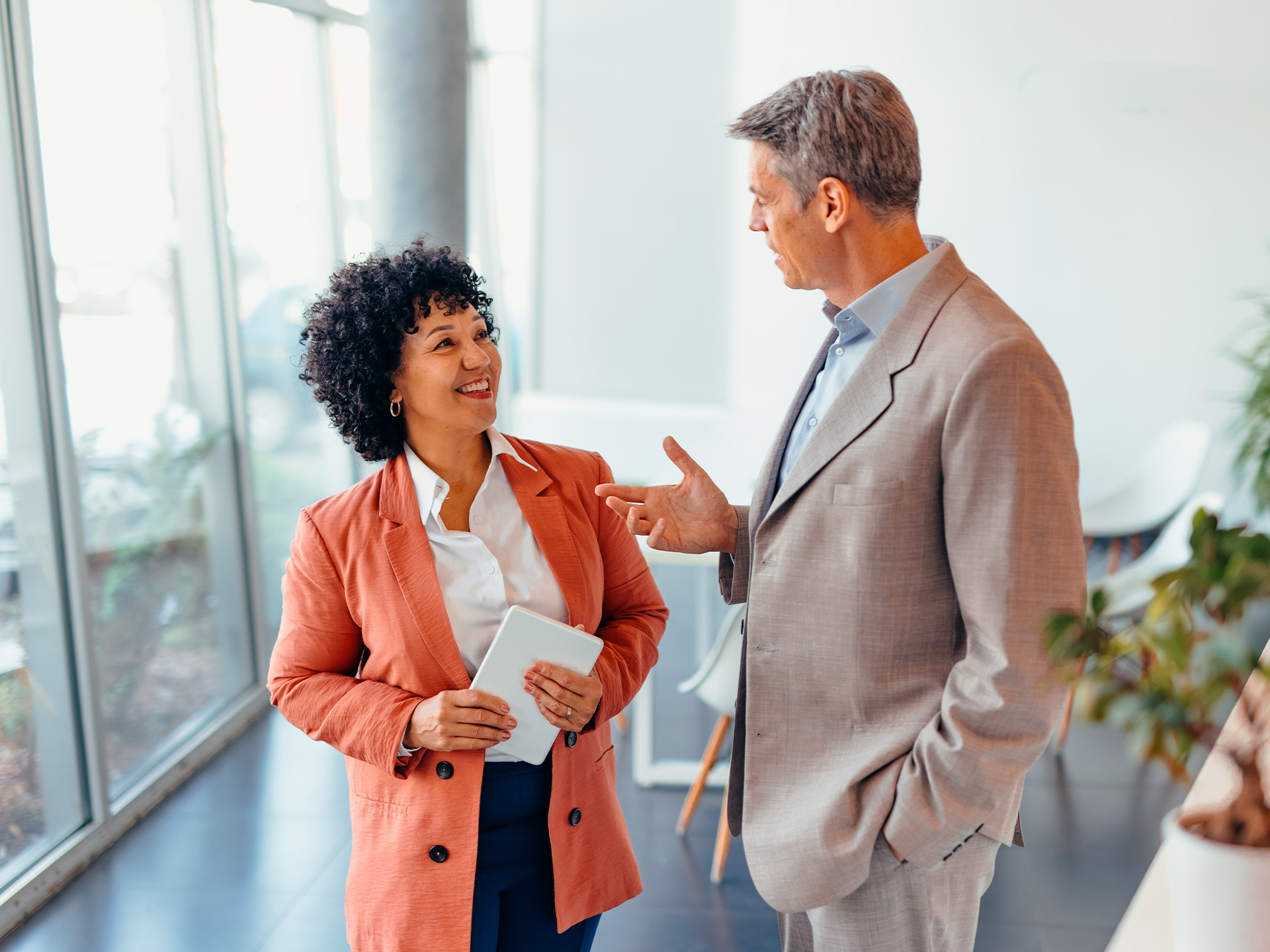 CIOs, IT Leaders & Decision Makers